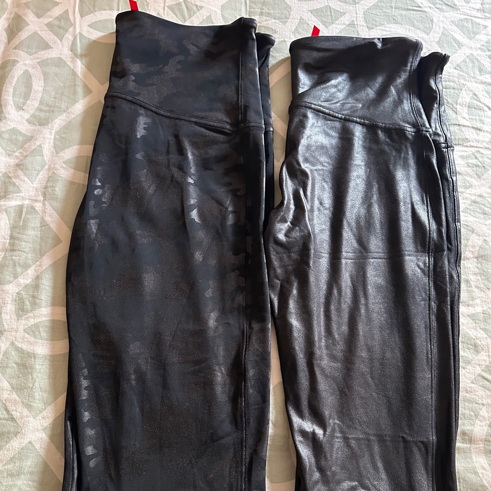 SPANX Black and Gray Leggings